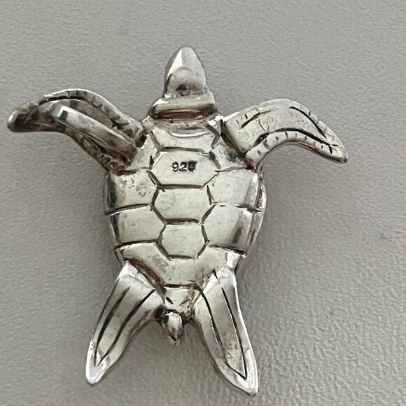 Sterling Silver Turtle Pendant with Purple Stone - Picture 6 of 7